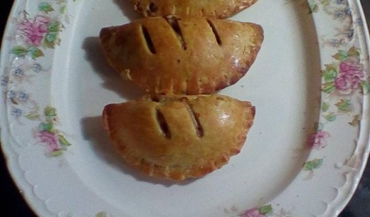 Cornish Finnish Michigan Pasties