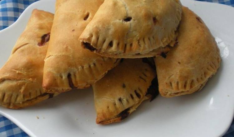 Cornish Finnish Michigan Pasties