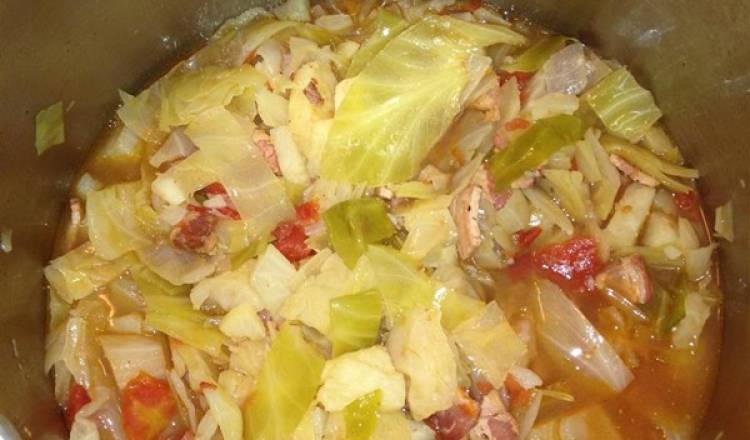 Irish Bacon And Cabbage Soup