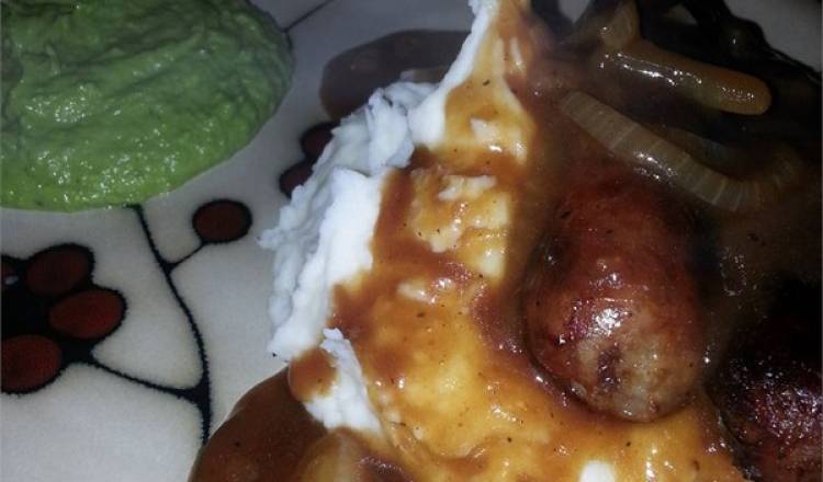 Classic Bangers and Mash