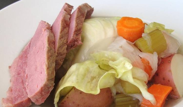 Chef John's Corned Beef and Cabbage 