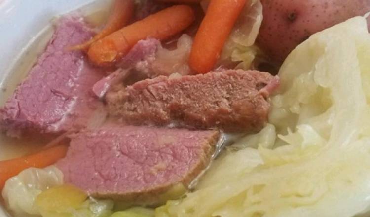 Chef John's Corned Beef and Cabbage 