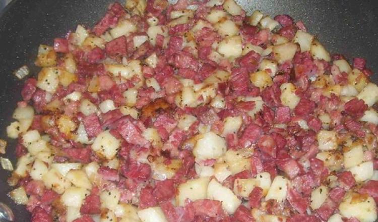 Deluxe Corned Beef Hash