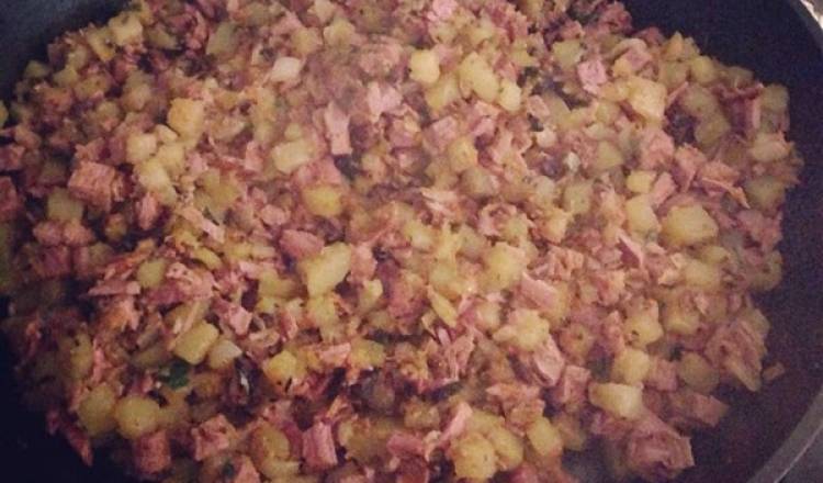 Deluxe Corned Beef Hash