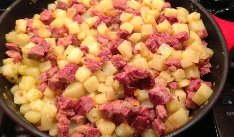 Deluxe Corned Beef Hash