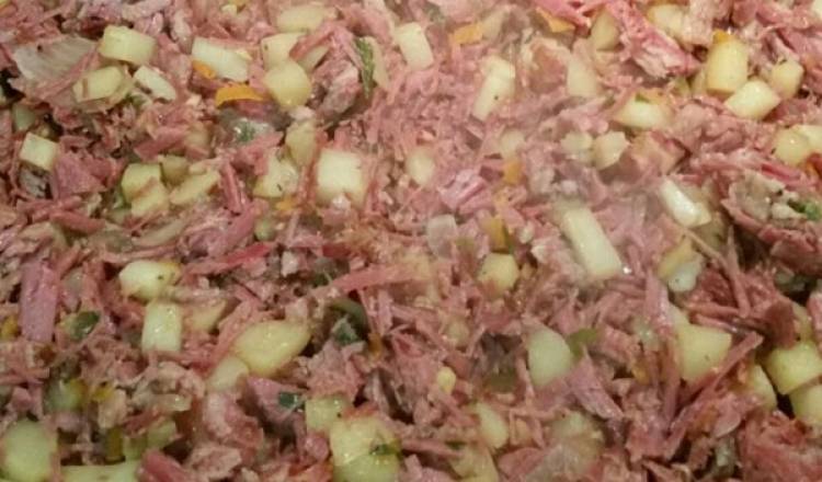 Deluxe Corned Beef Hash