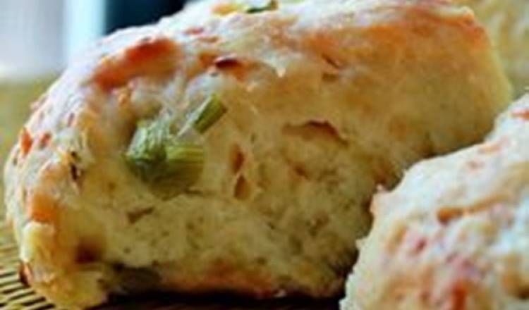 Jim's Cheddar Onion Soda Bread