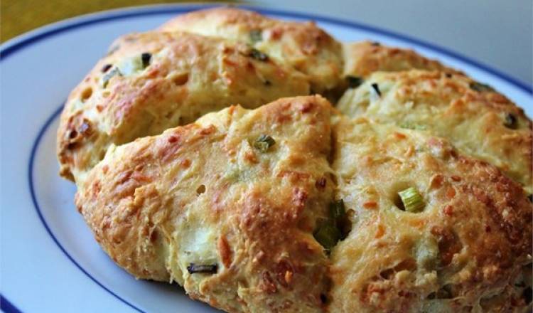 Jim's Cheddar Onion Soda Bread