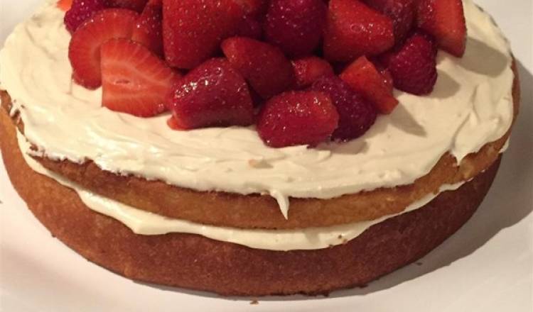 Victoria Sponge Cake