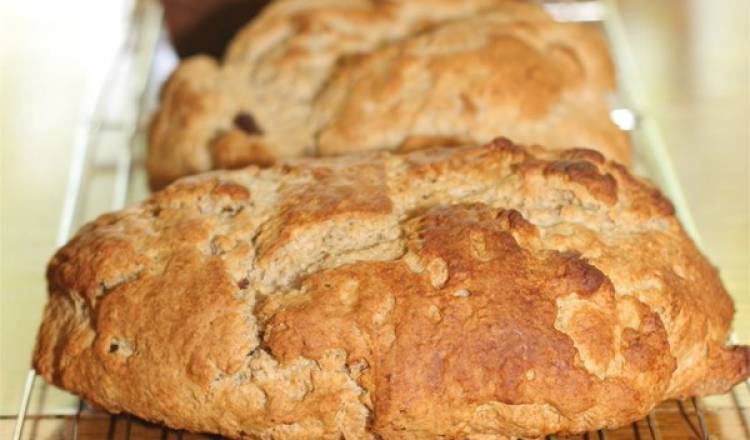 Amazingly Easy Irish Soda Bread