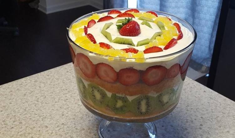 Joy's Prizewinning Trifle