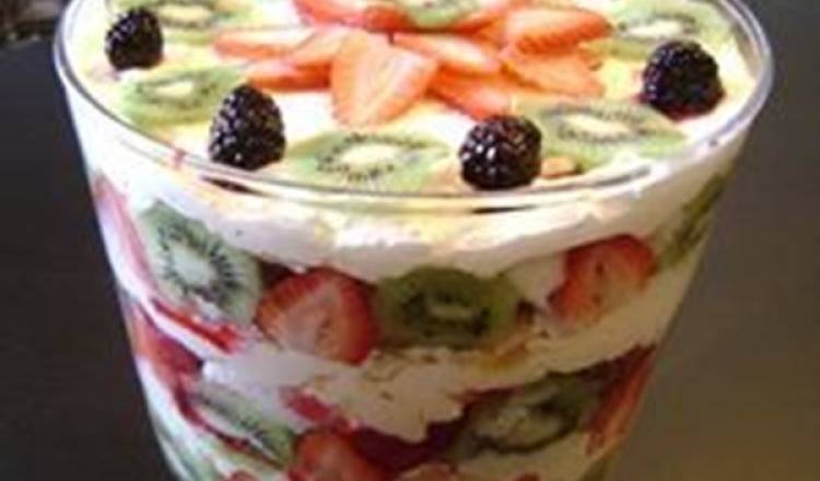 Joy's Prizewinning Trifle