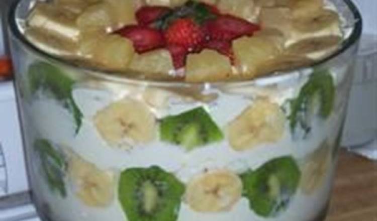 Joy's Prizewinning Trifle