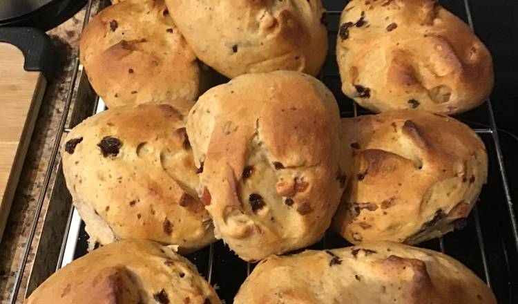 British Hot Cross Buns